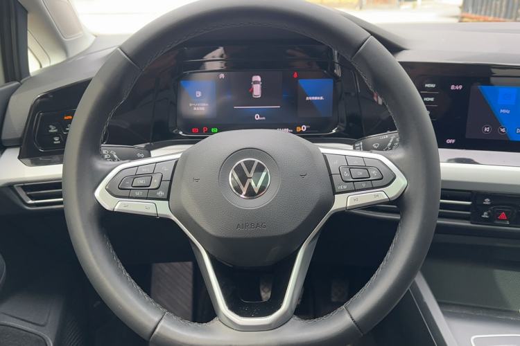 Used Volkswagen Golf 2021 280TSI DSG Pro Steering Wheel