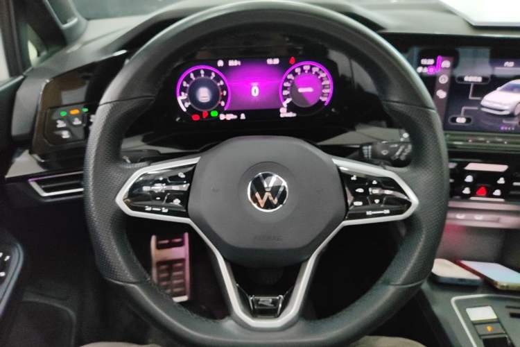 Used Volkswagen Golf 2021 280TSI DSG Pro Steering Wheel