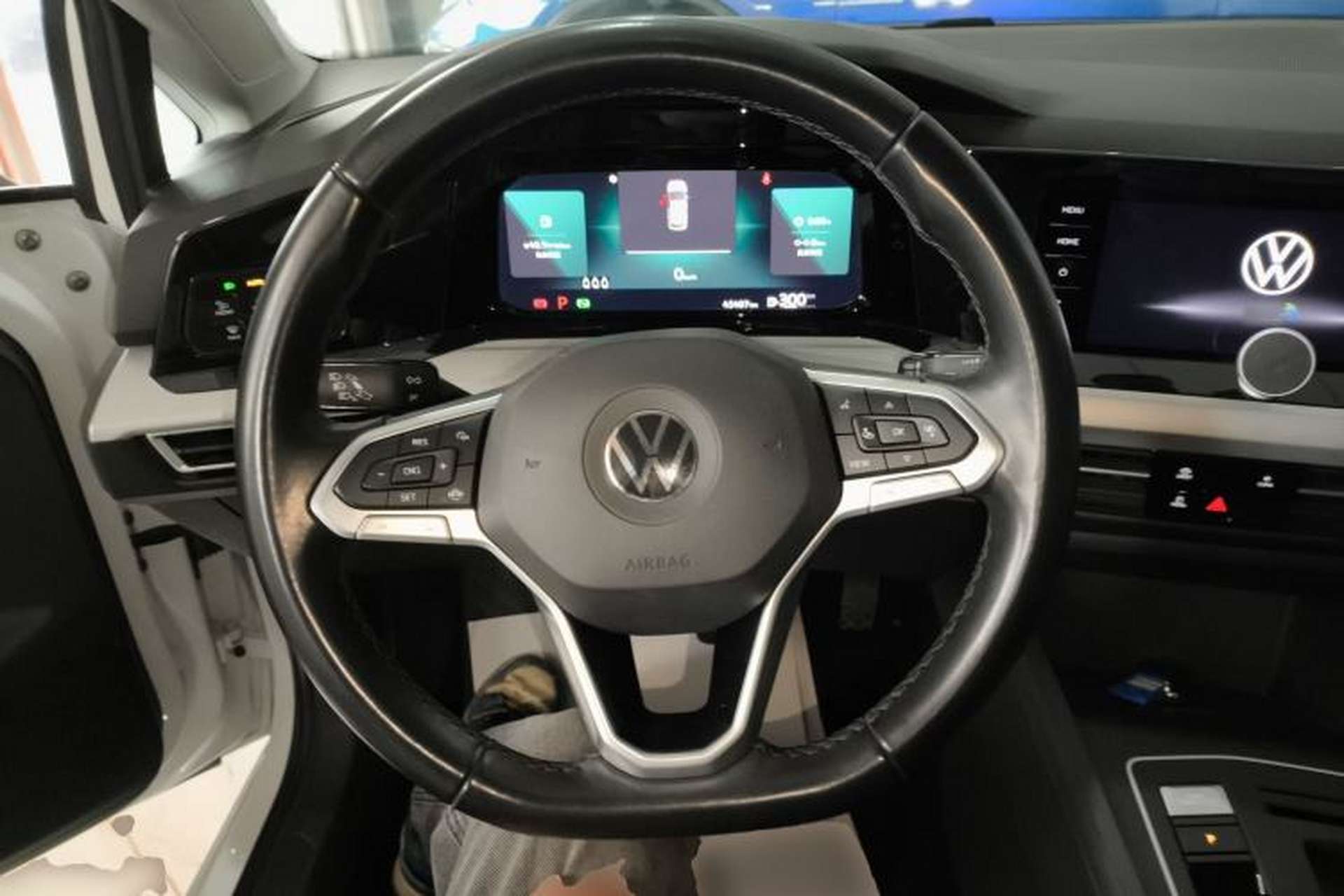 Used Volkswagen Golf 2021 280TSI DSG Pro Steering Wheel