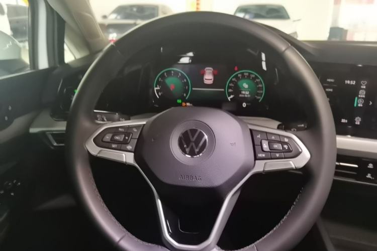 Used Volkswagen Golf 2021 280TSI DSG Pro Steering Wheel