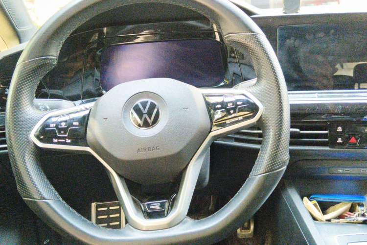 Used Volkswagen Golf 2021 280TSI DSG R-Line Steering Wheel