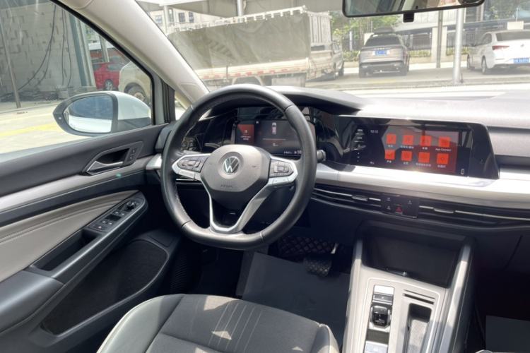 Used Volkswagen Golf 2021 280TSI DSG 30th Anniversary Edition Steering Wheel