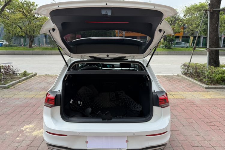 Used Volkswagen Golf 2021 280TSI DSG Pro Trunk