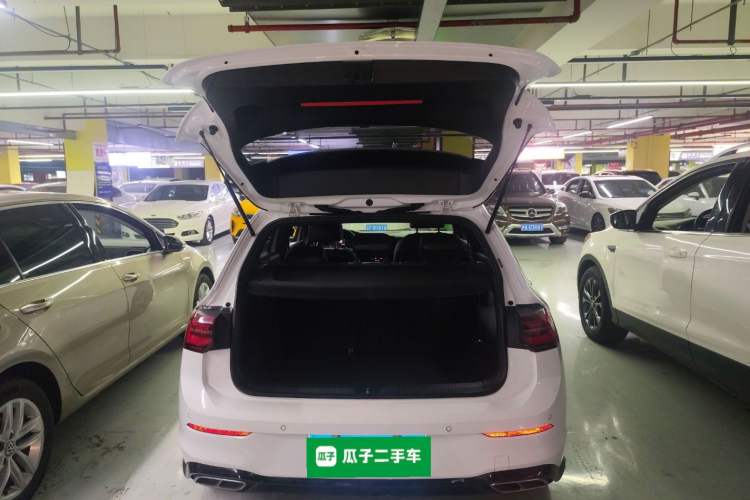 Used Volkswagen Golf 2021 280TSI DSG R-Line Trunk
