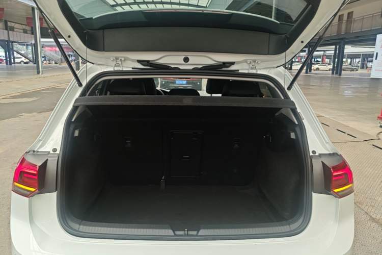 Used Volkswagen Golf 2021 280TSI DSG Pro Trunk