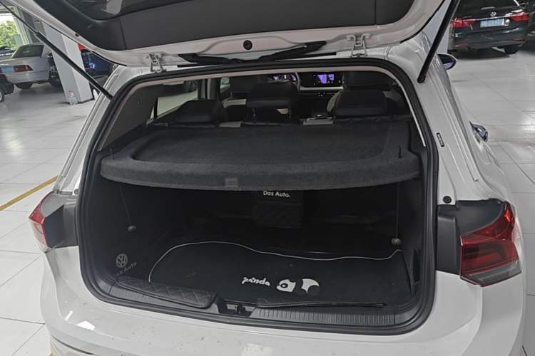 Used Volkswagen Golf 2021 280TSI DSG Pro Trunk