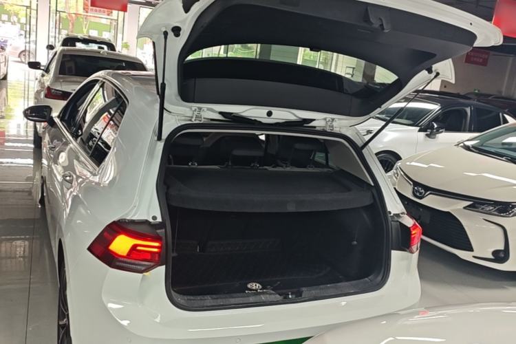 Used Volkswagen Golf 2021 280TSI DSG Pro Trunk
