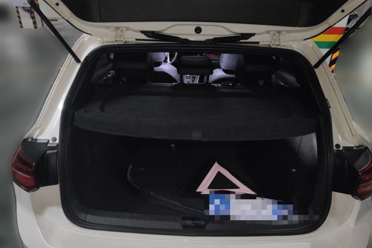 Used Volkswagen Golf  Trunk