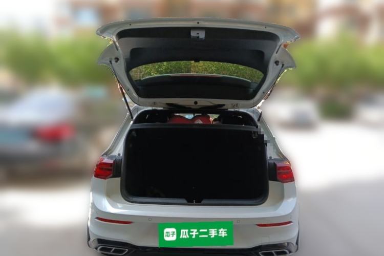 Used Volkswagen Golf 2021 280TSI DSG R-Line Trunk