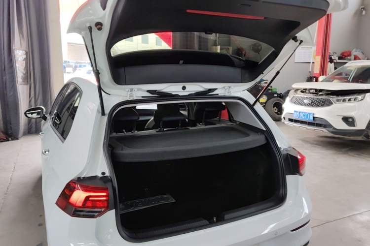 Used Volkswagen Golf 2021 280TSI DSG Pro Trunk
