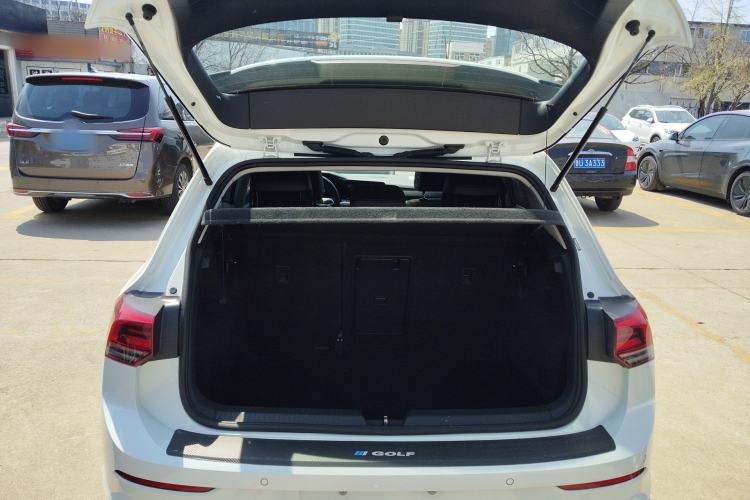 Used Volkswagen Golf 2021 280TSI DSG Pro Trunk