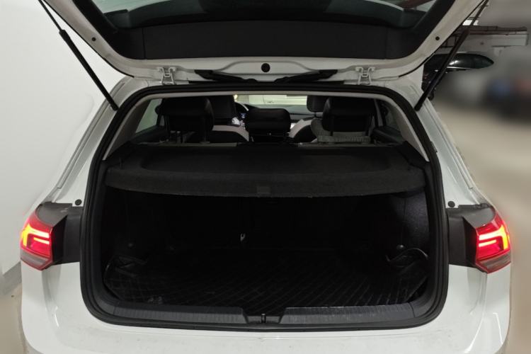 Used Volkswagen Golf 2021 280TSI DSG Pro Trunk