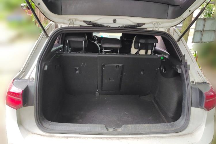 Used Volkswagen Golf 2021 280TSI DSG R-Line Trunk