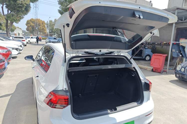 Used Volkswagen Golf 2021 280TSI DSG Pro Trunk