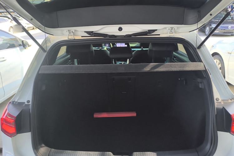 Used Volkswagen Golf 2021 280TSI DSG R-Line Trunk