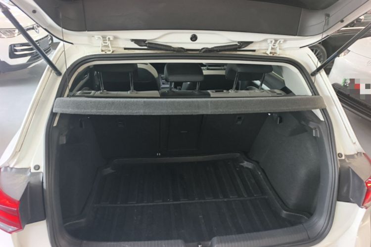 Used Volkswagen Golf 2021 280TSI DSG Pro Trunk