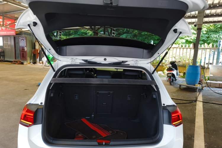 Used Volkswagen Golf 2021 280TSI DSG Pro Trunk