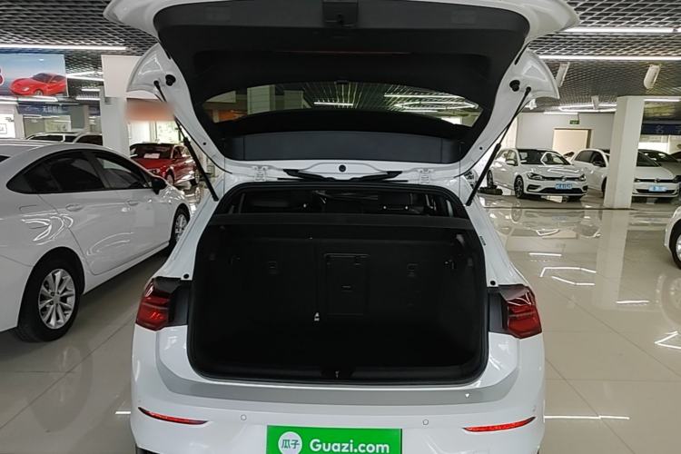 Used Volkswagen Golf 2021 280TSI DSG 30th Anniversary Edition Trunk