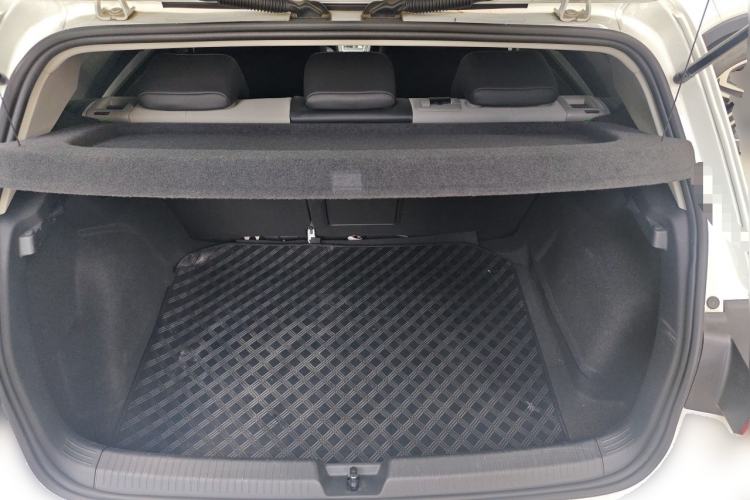 Used Volkswagen Golf 2021 200TSI DSG Pro Trunk