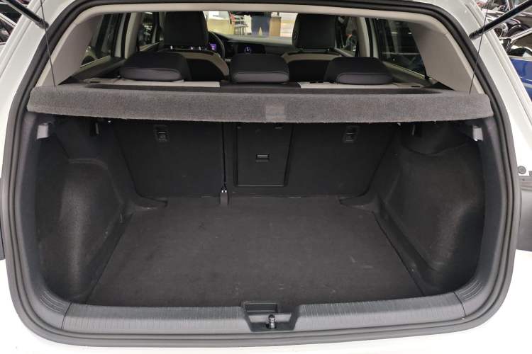 Used Volkswagen Golf 2021 280TSI DSG Pro Trunk