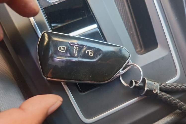 Used Volkswagen Golf 2021 280TSI DSG Pro Vehicle Key