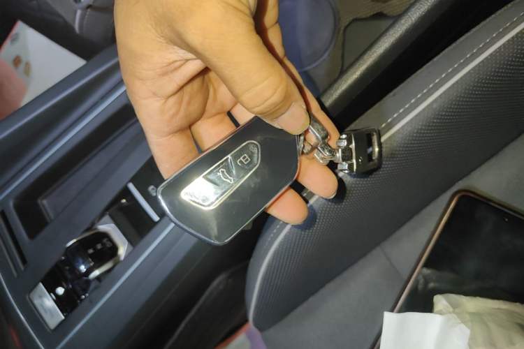Used Volkswagen Golf 2021 280TSI DSG R-Line Vehicle Key