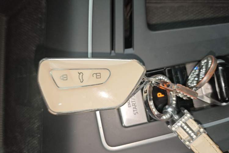 Used Volkswagen Golf 2021 280TSI DSG R-Line Vehicle Key