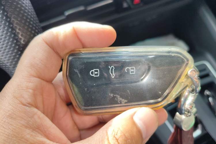 Used Volkswagen Golf 2021 280TSI DSG R-Line Vehicle Key