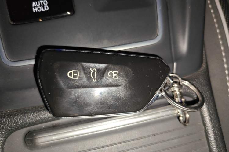 Used Volkswagen Golf 2021 280TSI DSG R-Line Vehicle Key