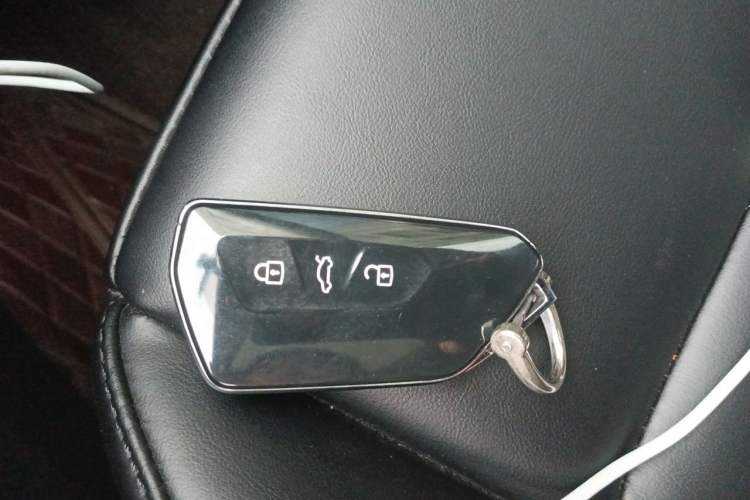 Used Volkswagen Golf 2021 280TSI DSG Pro Vehicle Key