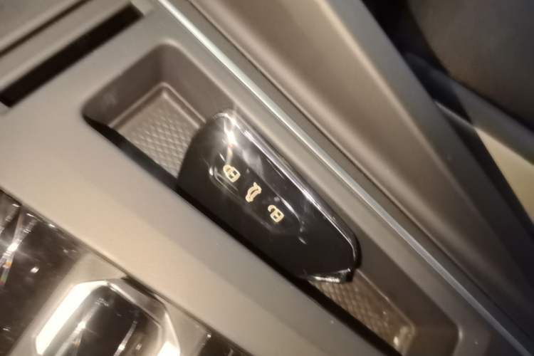 Used Volkswagen Golf 2021 200TSI DSG Pro Vehicle Key