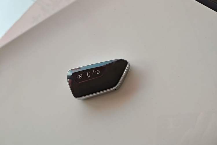 Used Volkswagen Golf 2021 280TSI DSG Pro Vehicle Key