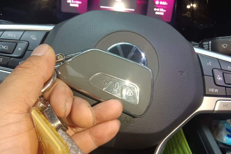 Used Volkswagen Golf 2021 280TSI DSG Pro Vehicle Key