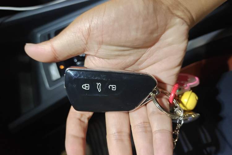 Used Volkswagen Golf 2021 280TSI DSG Pro Vehicle Key