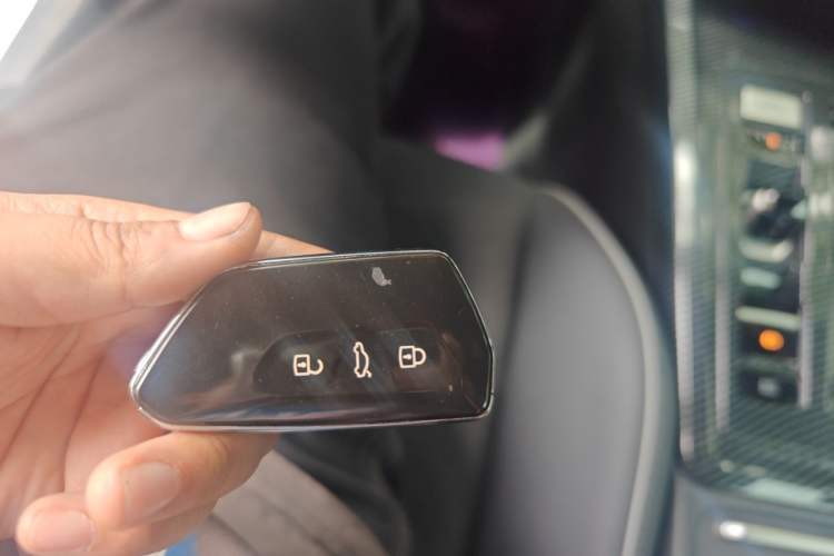Used Volkswagen Golf 2021 280TSI DSG R-Line Vehicle Key