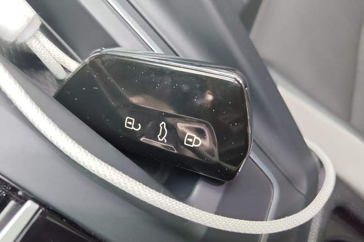 Used Volkswagen Golf 2021 280TSI DSG Pro Vehicle Key