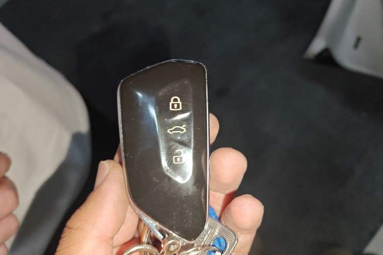 Used Volkswagen Golf 2021 280TSI DSG R-Line Vehicle Key