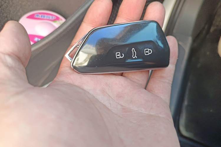 Used Volkswagen Golf 2021 280TSI DSG R-Line Vehicle Key
