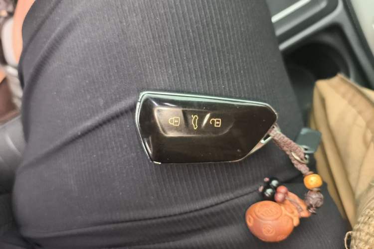 Used Volkswagen Golf 2021 280TSI DSG Pro Vehicle Key