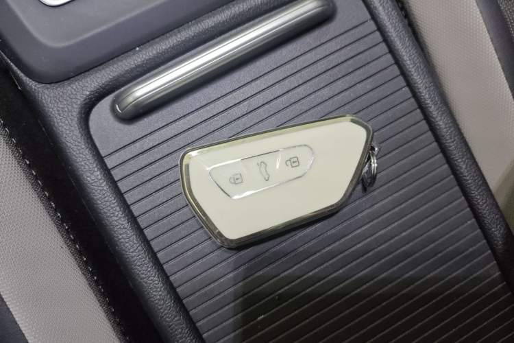 Used Volkswagen Golf 2021 280TSI DSG Pro Vehicle Key