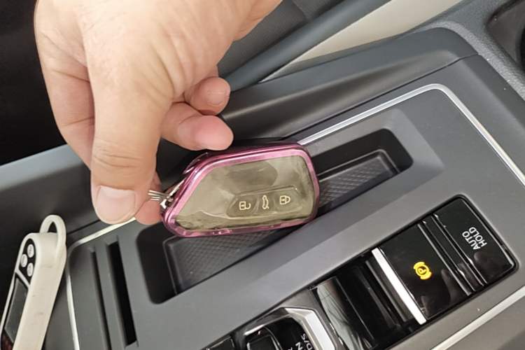 Used Volkswagen Golf 2021 280TSI DSG Pro Vehicle Key