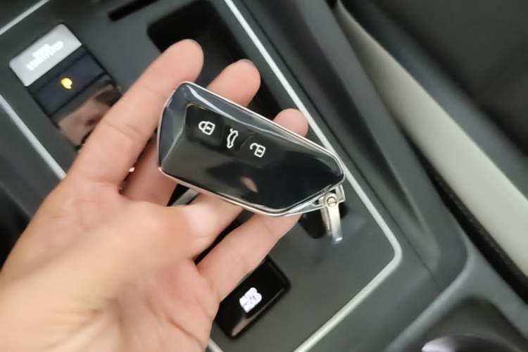 Used Volkswagen Golf 2021 280TSI DSG Pro First Edition Vehicle Key