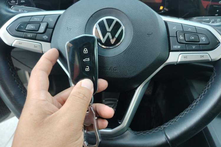Used Volkswagen Golf 2021 280TSI DSG 30th Anniversary Edition Vehicle Key