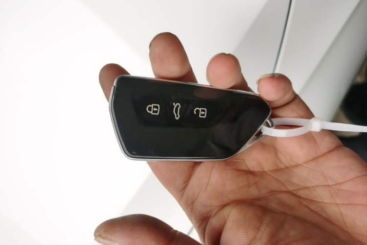Used Volkswagen Golf 2021 280TSI DSG Pro Vehicle Key