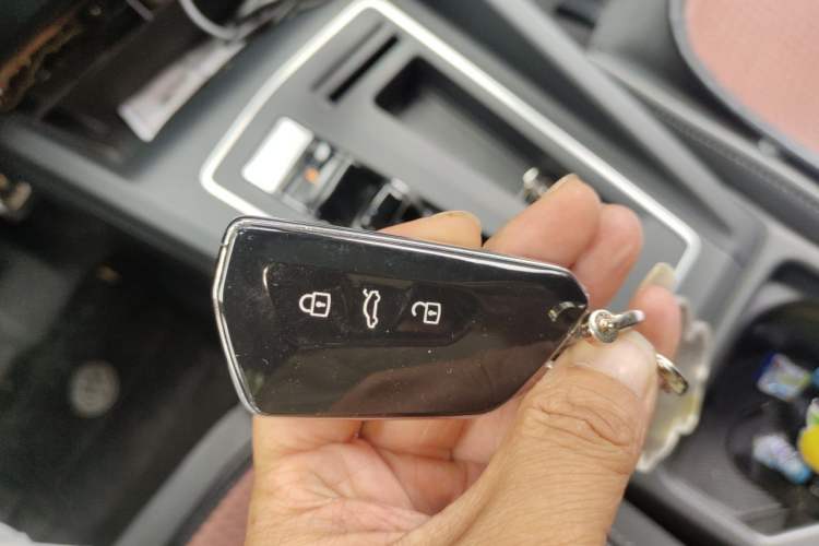 Used Volkswagen Golf 2021 280TSI DSG R-Line Vehicle Key