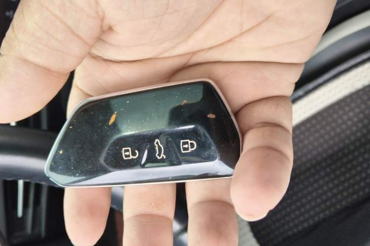 Used Volkswagen Golf 2021 280TSI DSG Pro Vehicle Key