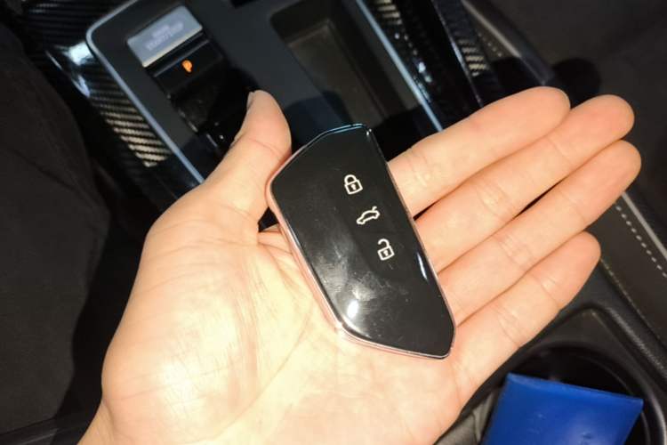 Used Volkswagen Golf 2021 280TSI DSG R-Line Vehicle Key