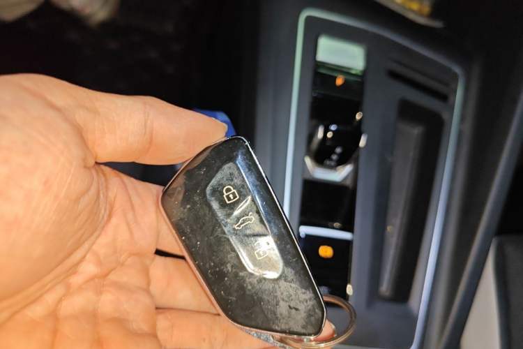 Used Volkswagen Golf 2021 280TSI DSG 30th Anniversary Edition Vehicle Key
