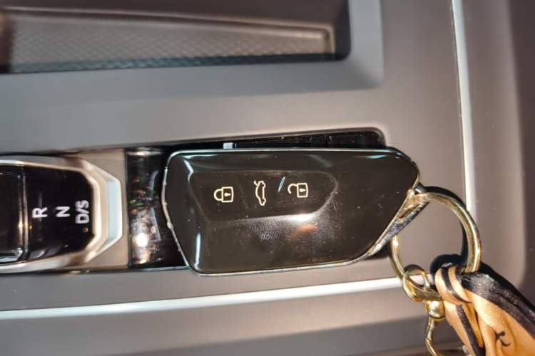 Used Volkswagen Golf 2021 280TSI DSG Pro Vehicle Key