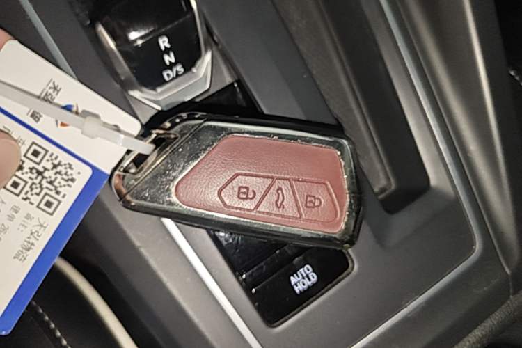 Used Volkswagen Golf 2021 280TSI DSG Pro Vehicle Key